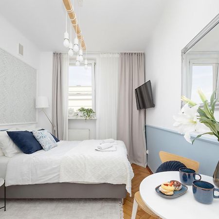 J&W Apartments Studio Solidarnosci Varşova Dış mekan fotoğraf