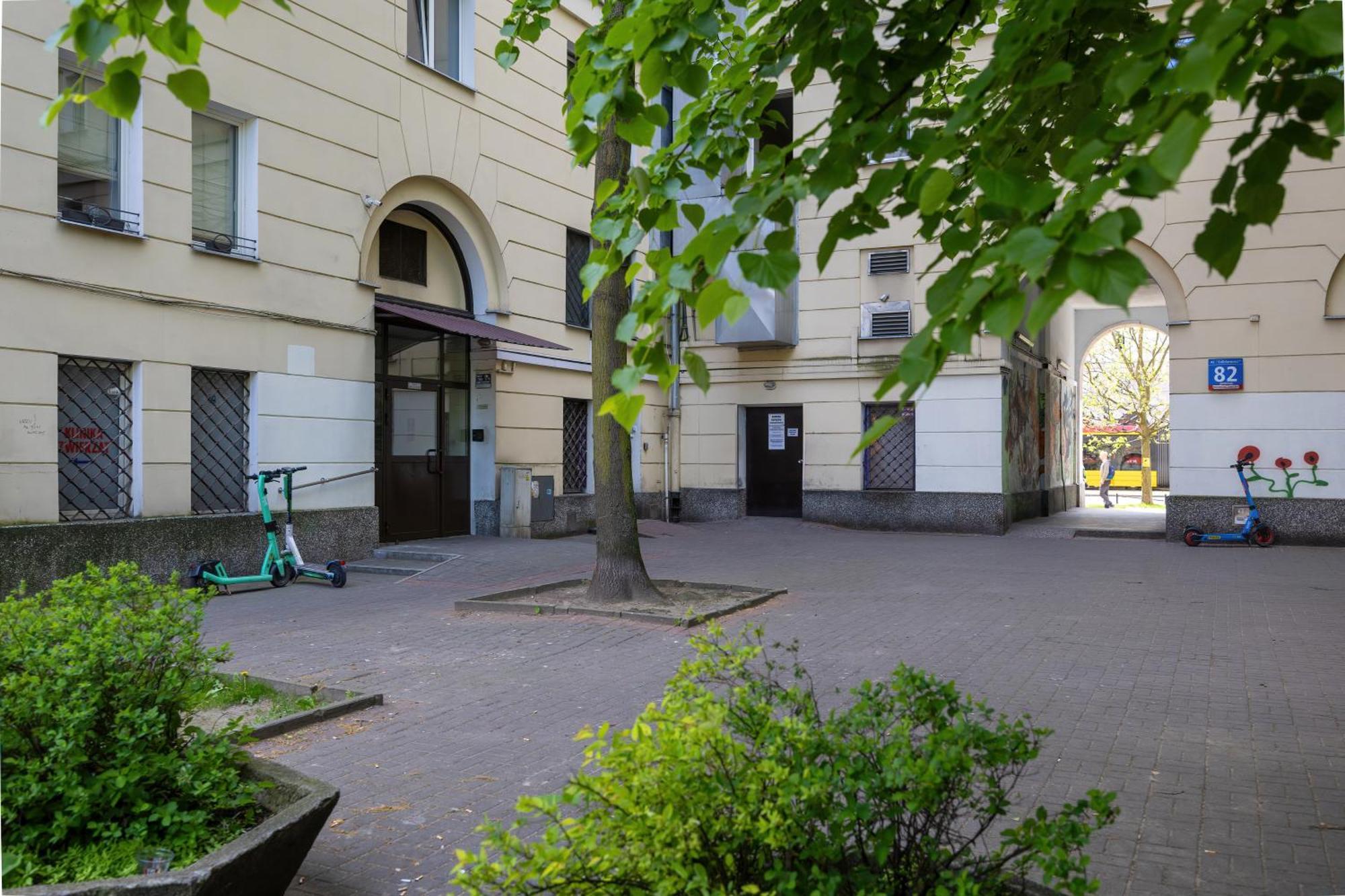 J&W Apartments Studio Solidarnosci Varşova Dış mekan fotoğraf